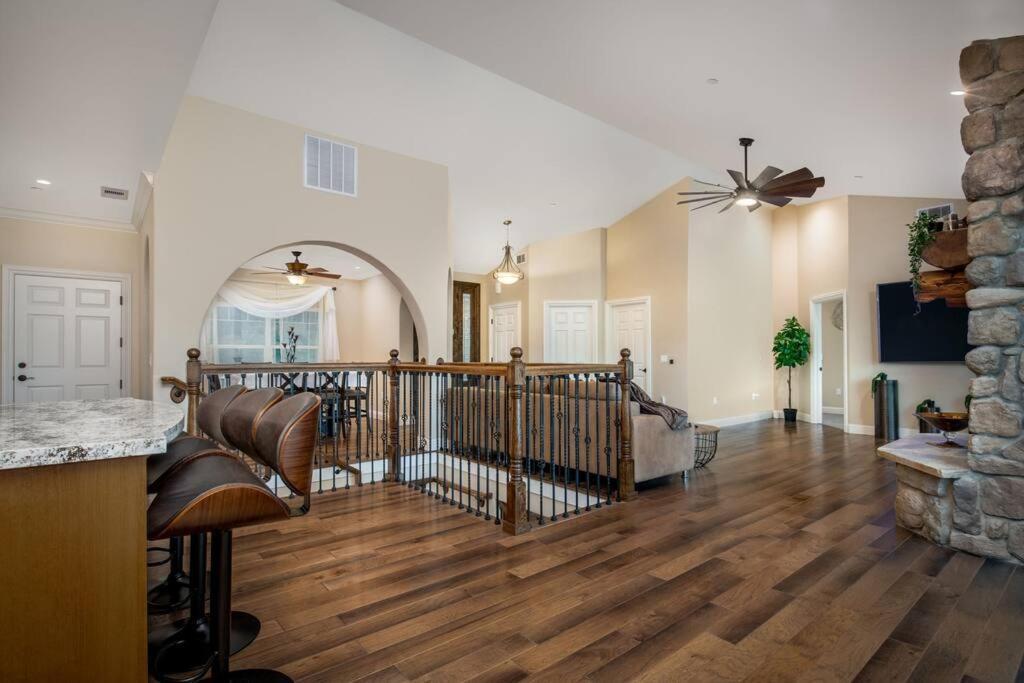 Lakeside Retreat: Pine Mountain Luxury Near Yosemite Groveland Exterior photo